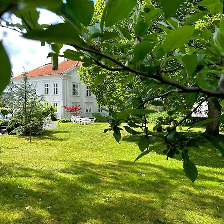 Kinna Bed & Breakfast Exterior photo
