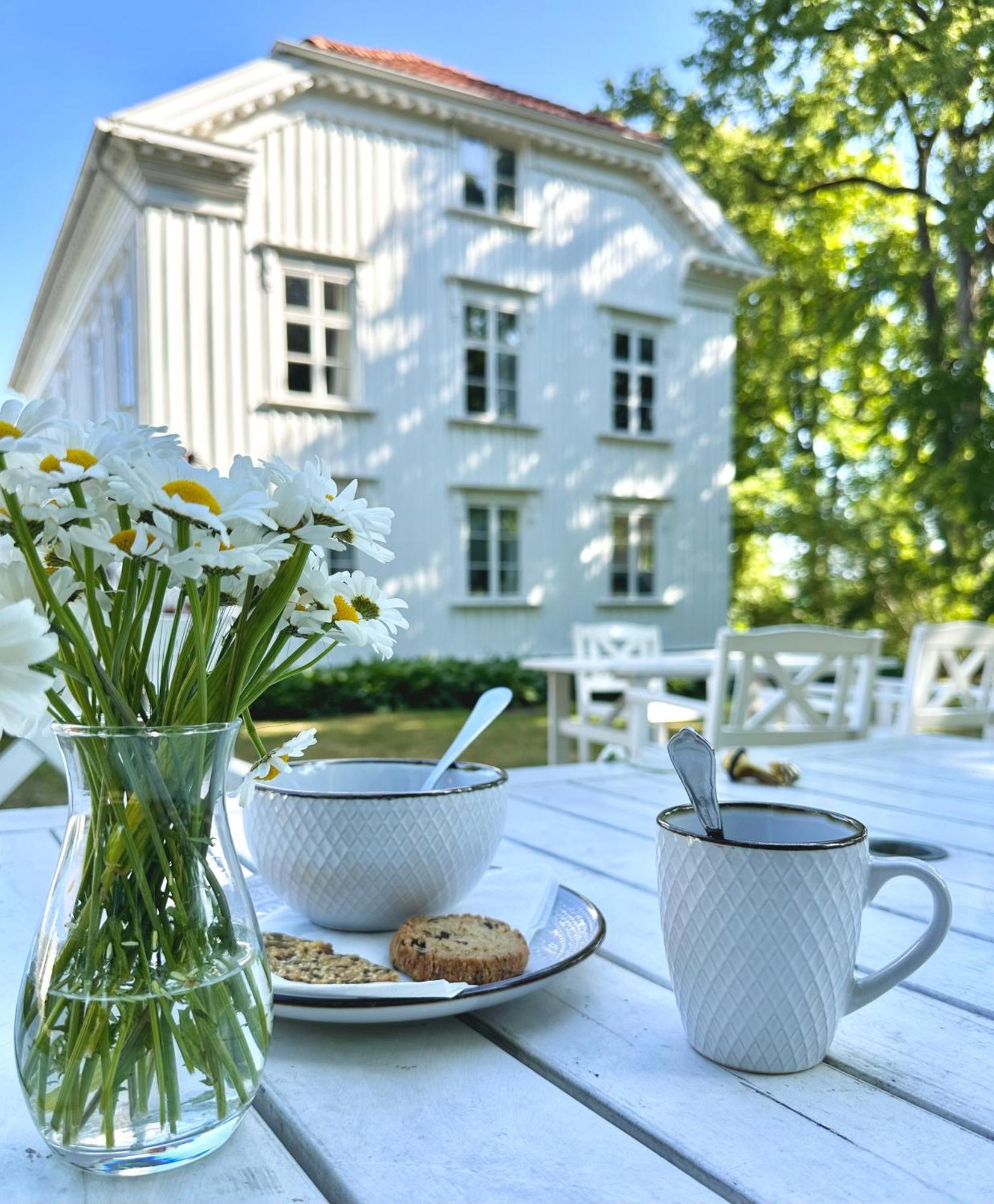 Kinna Bed & Breakfast Exterior photo